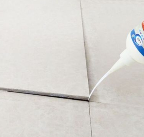 东辽瓷砖空鼓维修公司分享卫生间瓷砖脱落的原因可能有以下几点